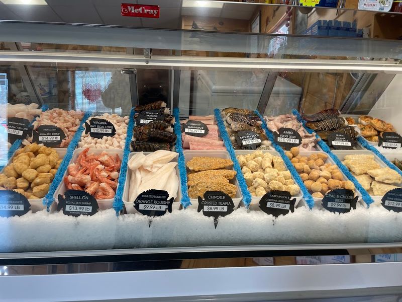 8 Michigan Restaurants Known For Fried Fish Done Right - Decor Hint The Fish Market