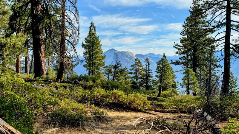 You Haven't Explored California Until You've Hiked This 2.2-Mile Trail With Million-Dollar Vistas - Decor Hint Parking And Arrival Tips