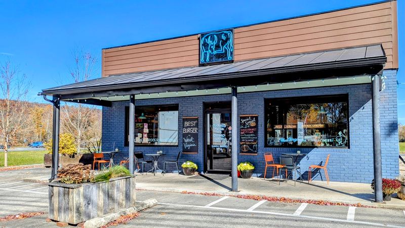 These West Virginia Restaurants Are The Heart Of Appalachian Comfort Cooking - Decor Hint Farmer's Daughter Market & Butcher