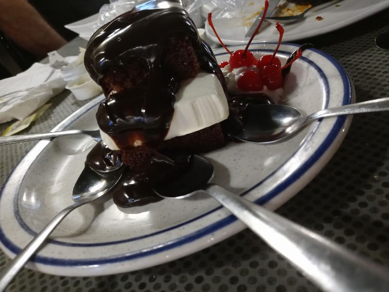 This Quiet North Carolina Steakhouse Builds Its Menu Around Big, Juicy Steaks - Decor Hint Hot Fudge Cake To Finish Strong