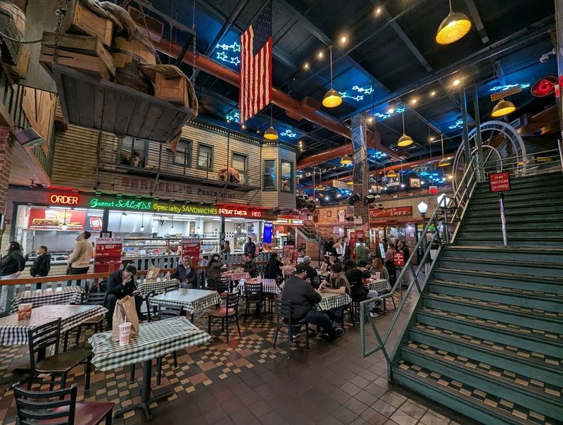 Portillo's And Barnelli's Chicago