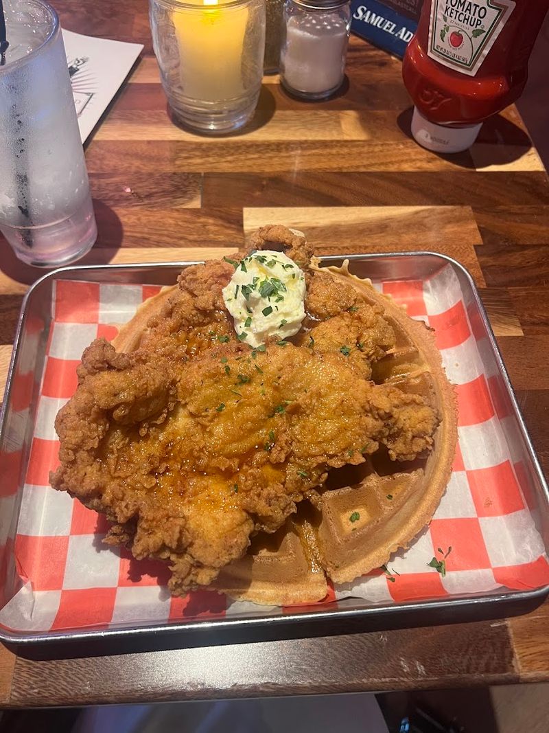 12 Massachusetts Catfish Restaurants You'll Travel Miles For - Decor Hint Loretta's Last Call