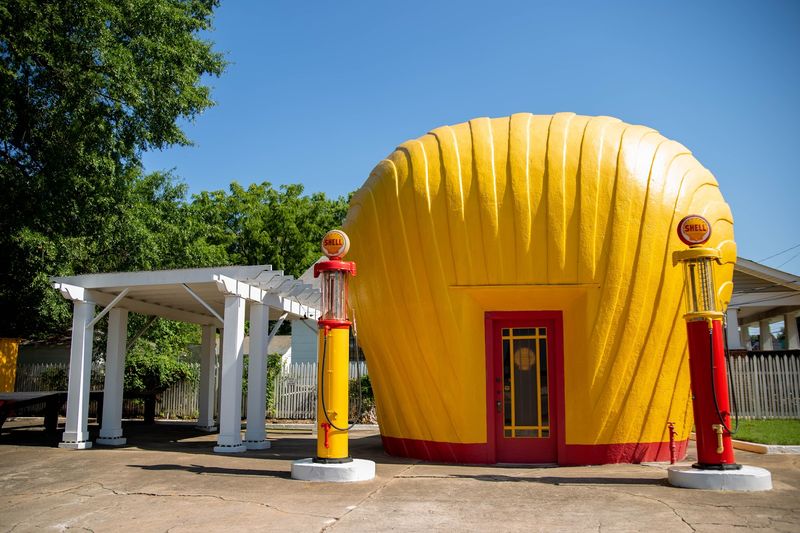Shell-Shaped Gas Station