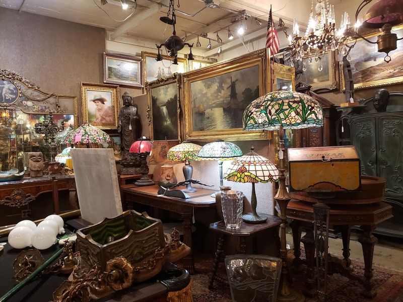 Pasadena Antique Center And Annex