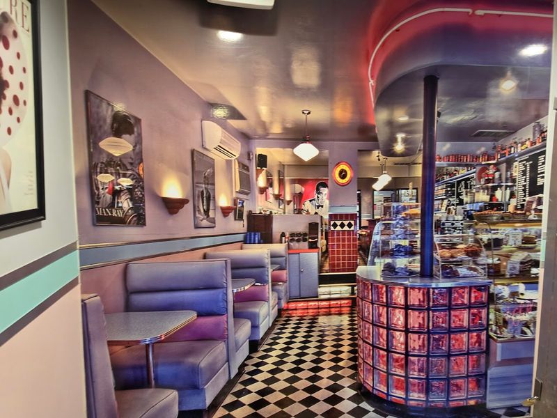 Rick's Dessert Diner, Sacramento