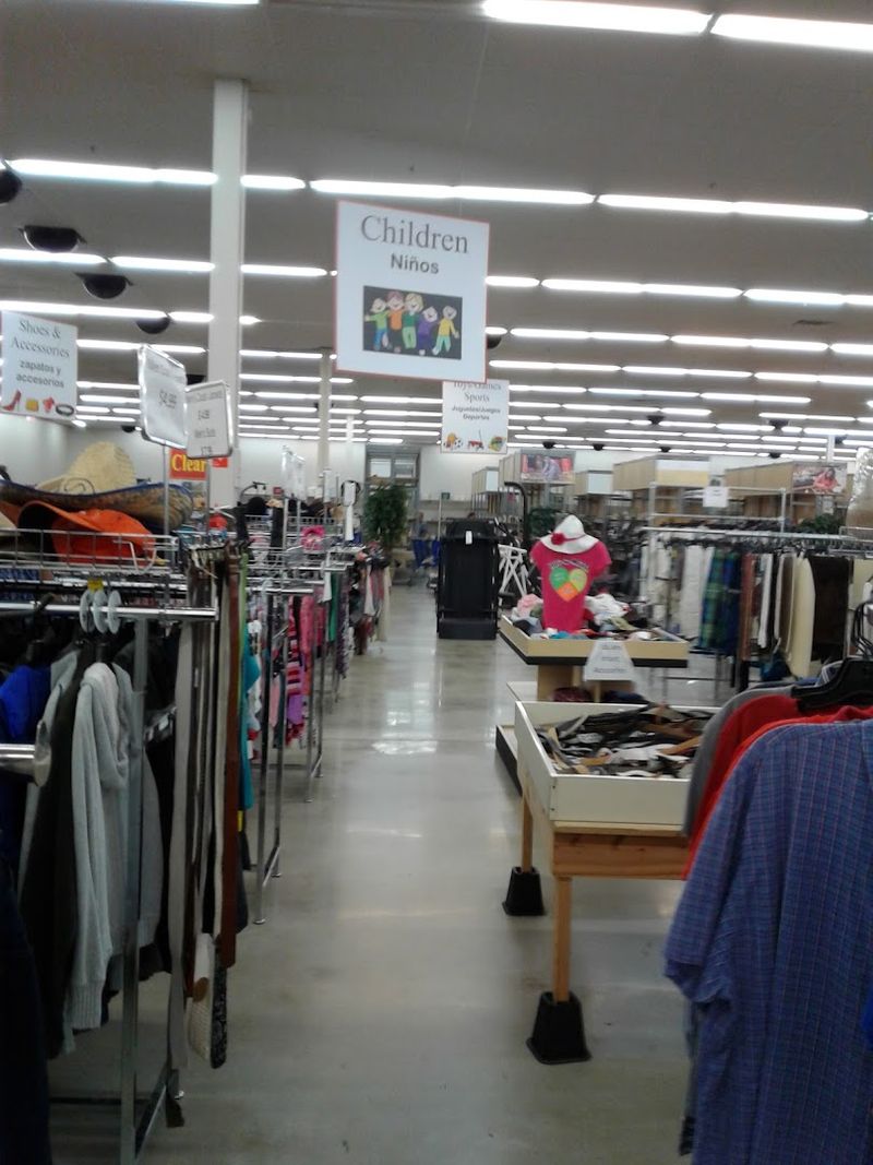 Refresh Your Closet And Home For Less Than $25 At This Giant North Carolina Thrift Store - Decor Hint Refresh Your Closet Instantly