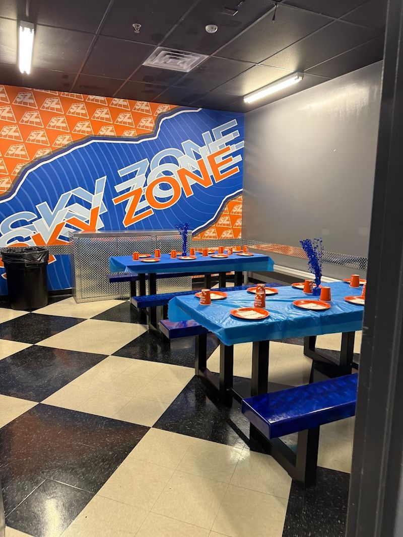 Sky Zone Fayetteville