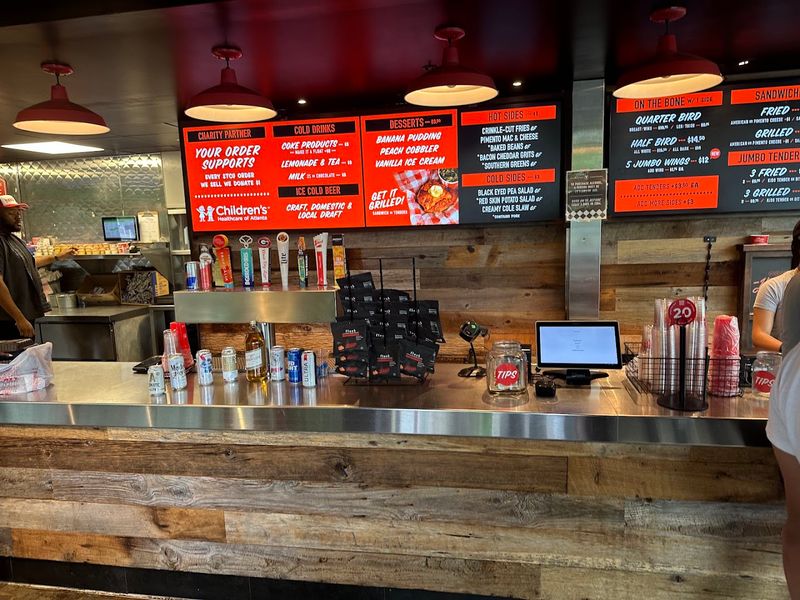 Hattie B's Hot Chicken – Atlanta