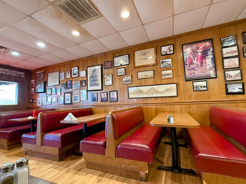 Regulars, Road-Trippers, And The Shared Table