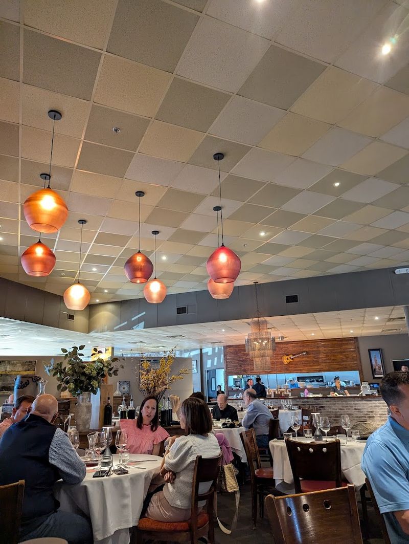 Il Giallo Osteria & Bar