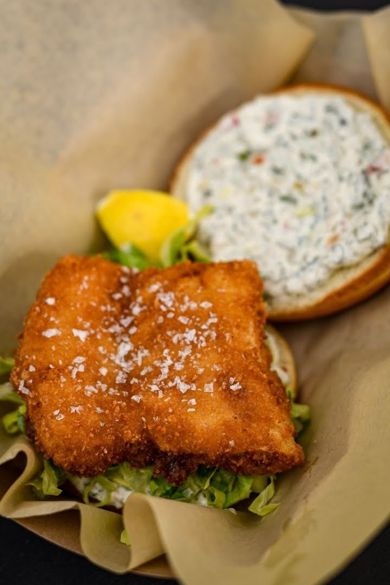 Mother Shuckers Bend 