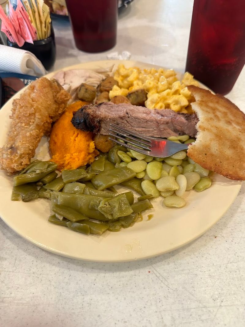 Catering Services That Bring the Flavor to Your Event