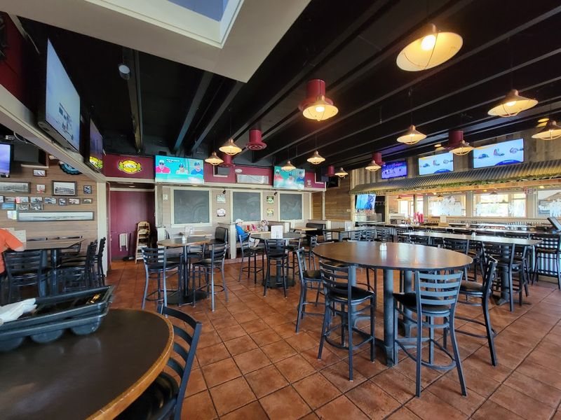 Seward's Folly Bar & Grill