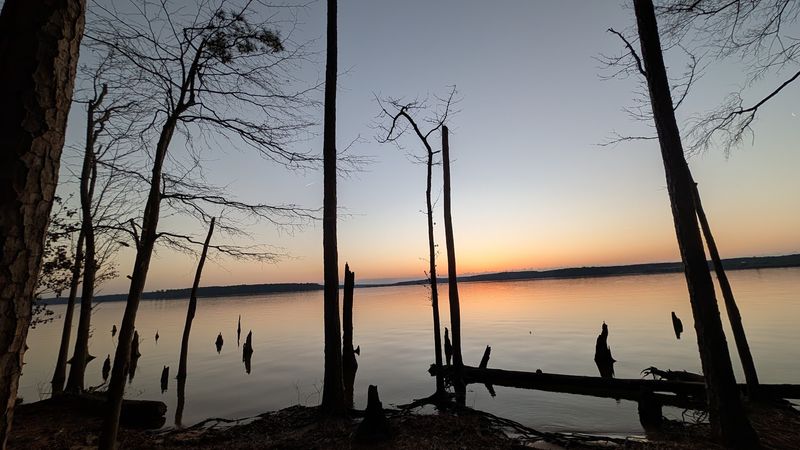 This Scenic North Carolina Spot Is A Dream For Camping, Swimming And Sunset Lovers - Decor Hint Chase Stunning Evening Skies