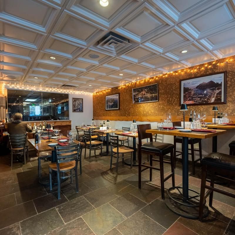 14 Hole-In-The-Wall Italian Trattorias In Colorado That Keep Family Recipes Alive - Decor Hint Lo Stella Ristorante