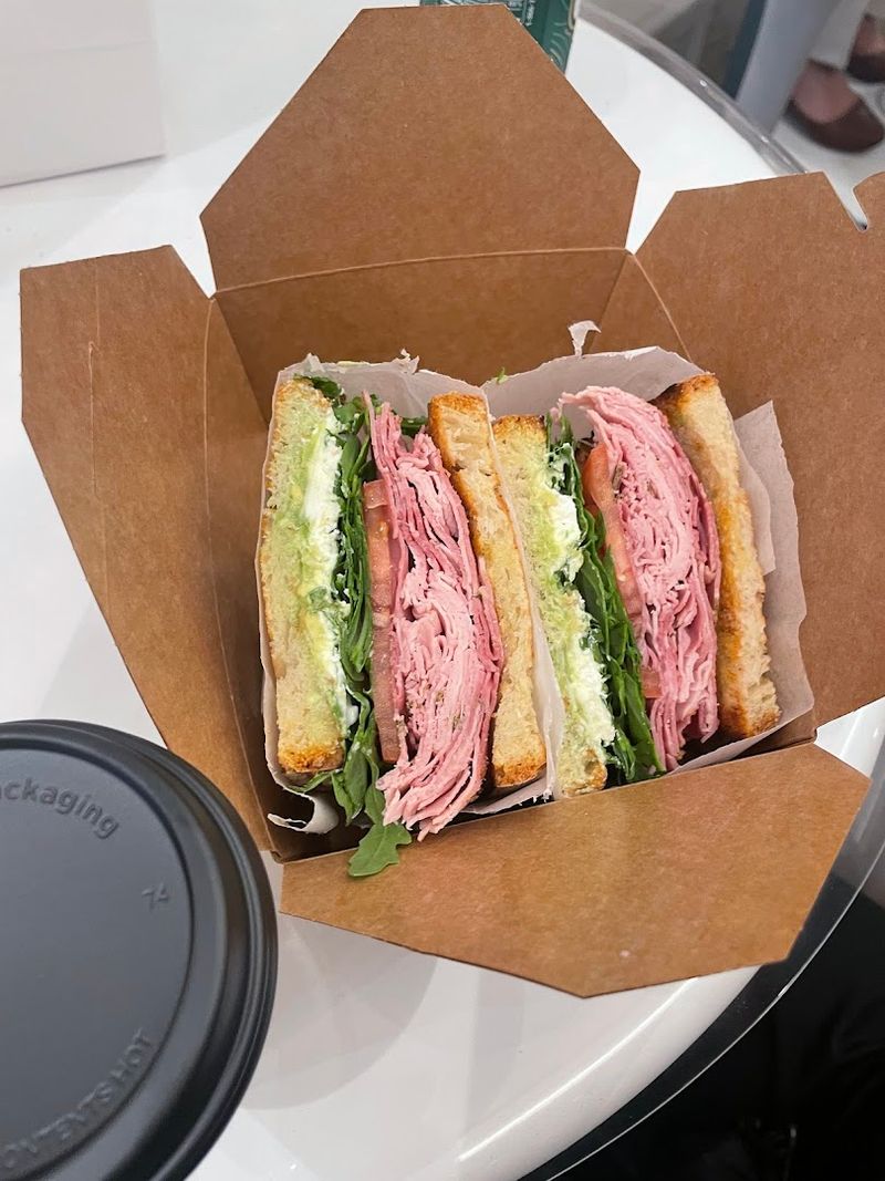 15 Oversized And Delicious Washington DC's Best Pork Sandwich Spots Loved By Locals - Decor Hint The Best Sandwich Place