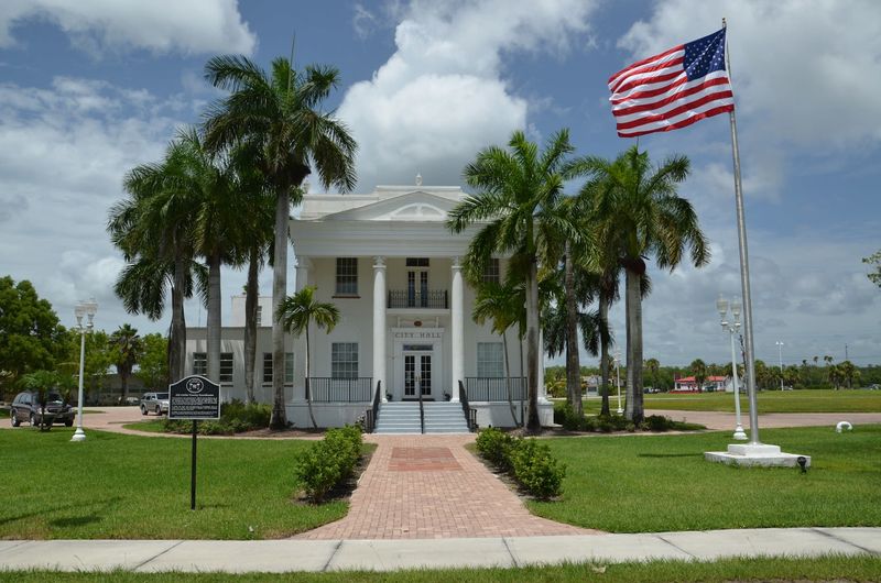 Everglades City
