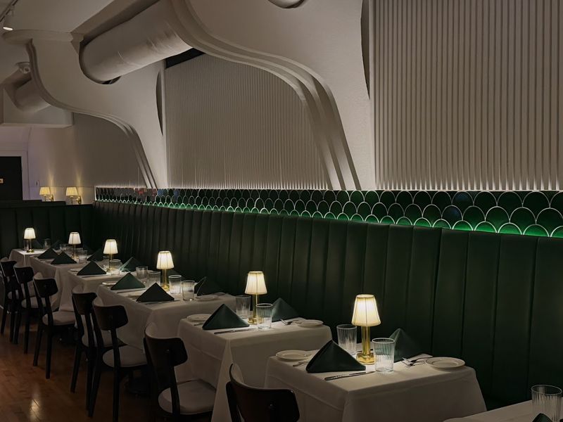 These 14 Italian Restaurants Define Exceptional Italian Dining In Connecticut - Decor Hint Lombardi's Ristorante And Bar, New Canaan