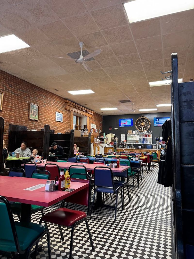 Legends Cafe, Council Bluffs