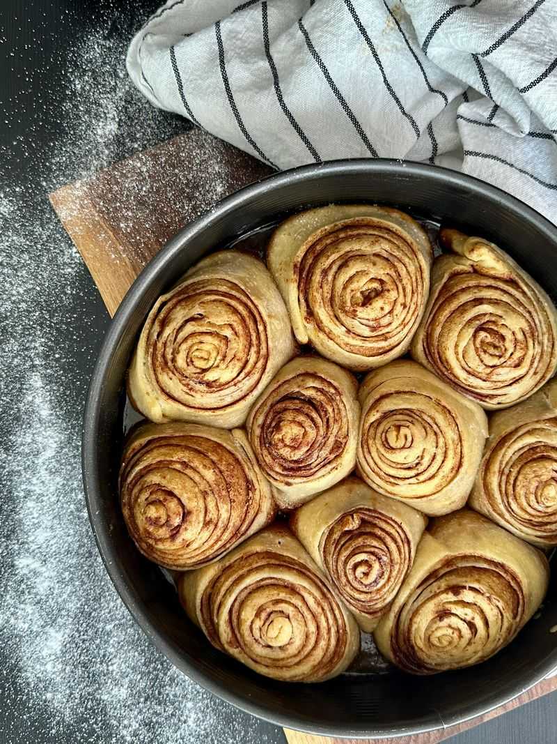 These Fresh Cinnamon Rolls In Georgia Keep People Coming Back - Decor Hint TWBqD3dIWU82Z7C2 - Decor Hint