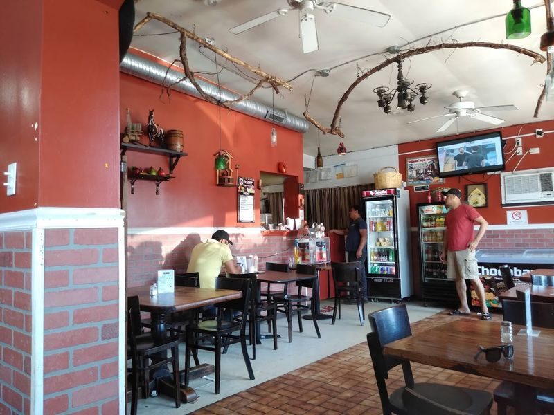 La Cabaña Restaurant