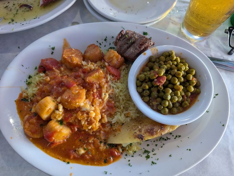 Hellas Restaurant & Bakery, Tarpon Springs