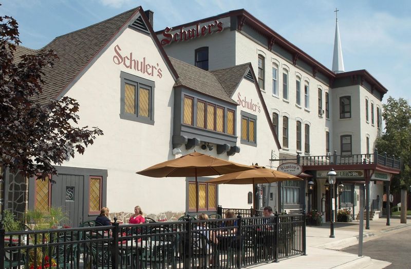 These Michigan Restaurants Stay Busy Without Ever Trying Too Hard - Decor Hint Schuler's Restaurant & Pub