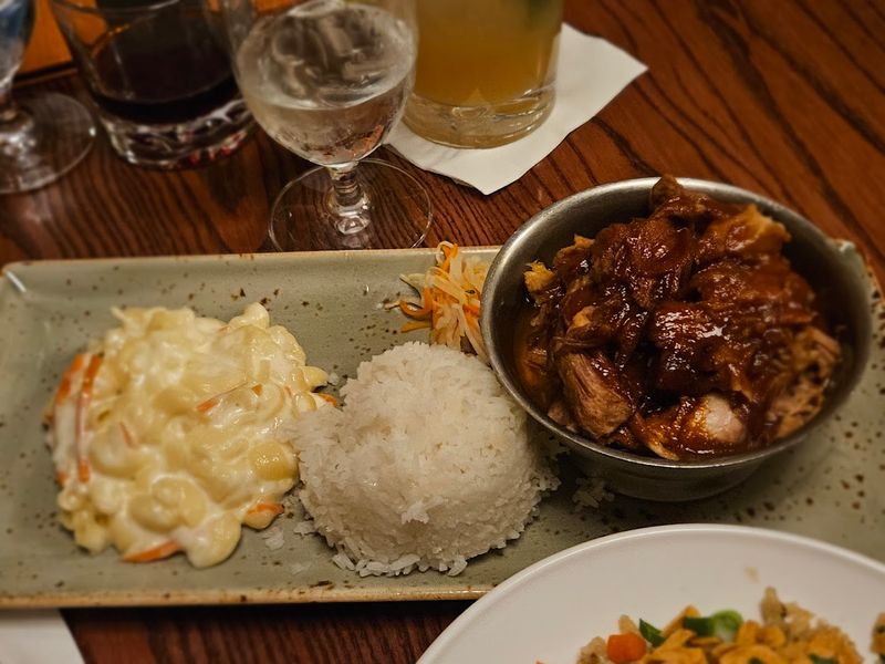 If You Haven't Eaten Inside A Tropical Lagoon In California, You're Missing Out Big Time - Decor Hint Pricing Reflects A Premium Experience