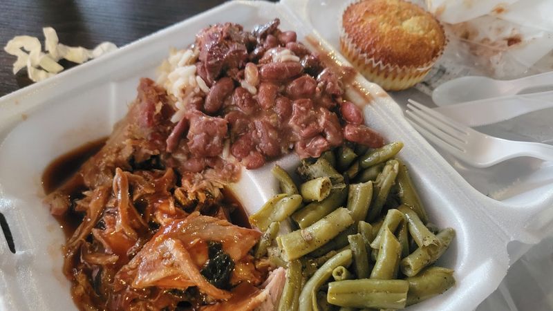 The Sauces Let Diners Customize Every Bite