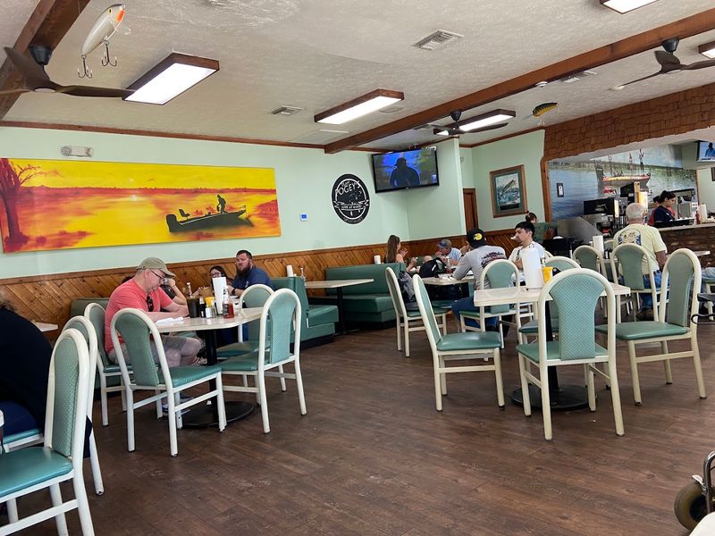 Pogey's Family Restaurant