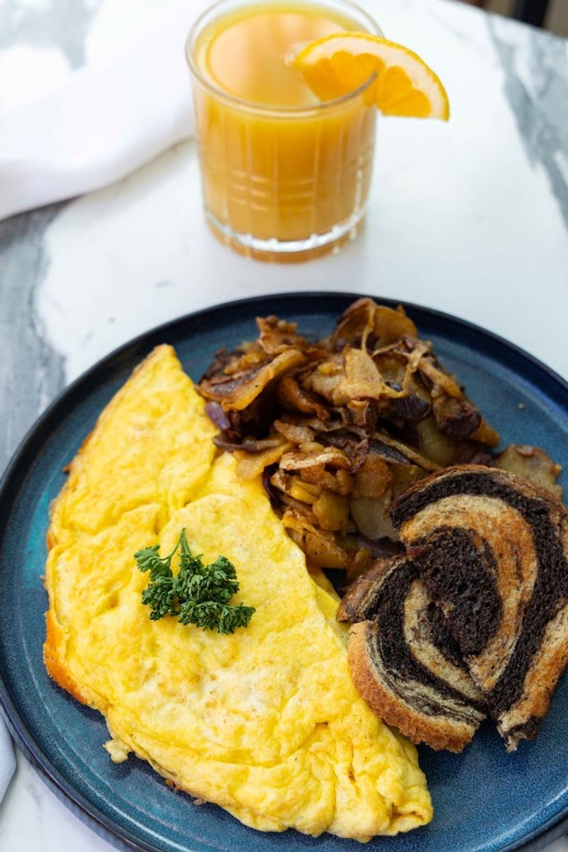The Pesto Baked Eggs That Reviewers Cannot Stop Talking About