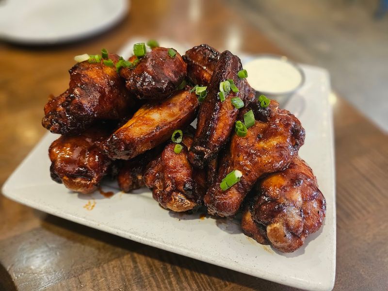 Legendary Smoked Chicken Wings
