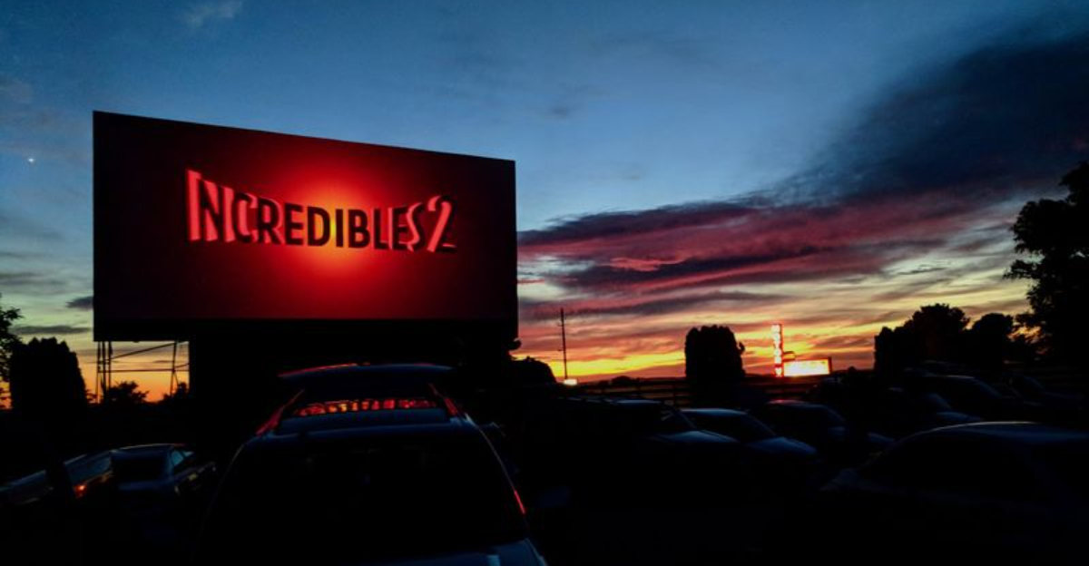 The Classic Drive In Theater In Idaho Thats Still Showing Movies Under The Stars - Decor Hint