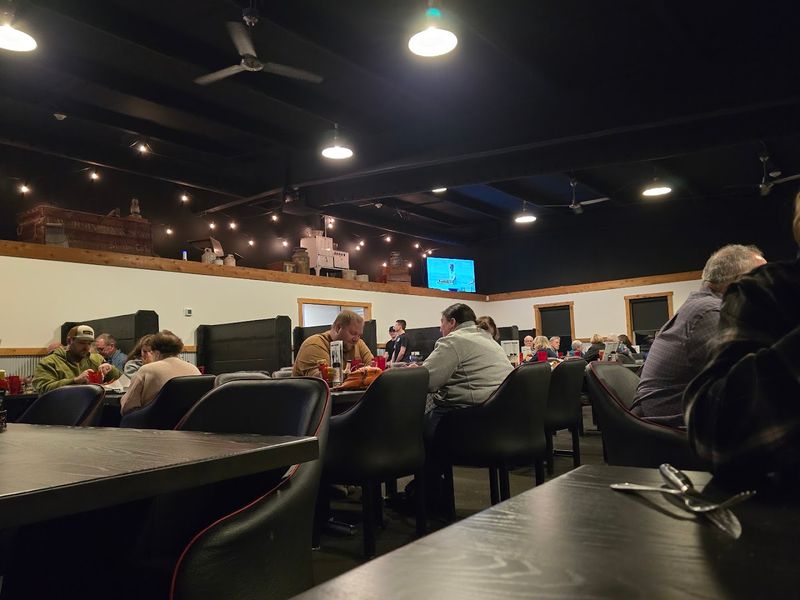 Round The Bend Steakhouse