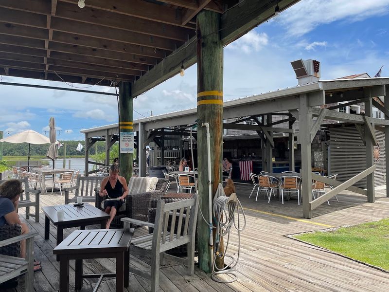 The Wyld Dock Bar – Savannah