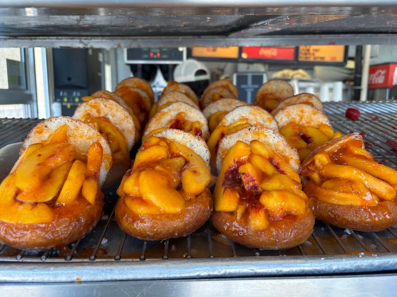 Seasonal Peach Donuts Are Just As Beloved