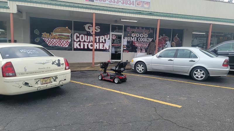 A Strip-Mall Location That Hides Nothing But Greatness