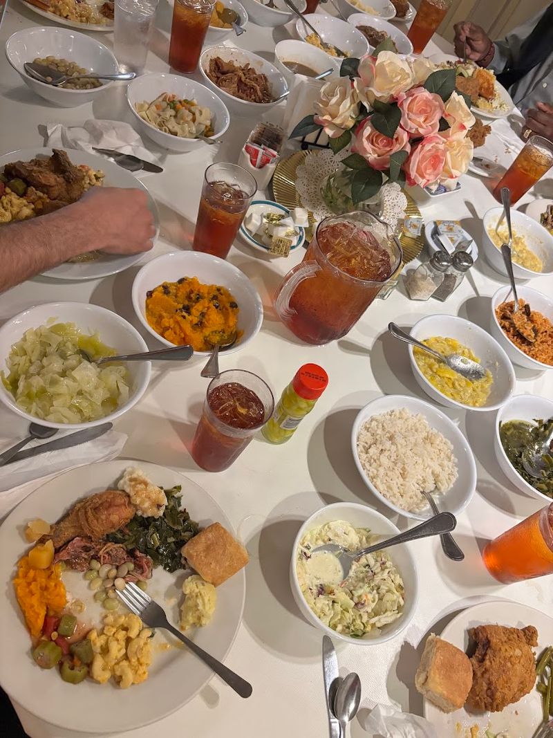 Mrs. Wilkes Dining Room, Savannah