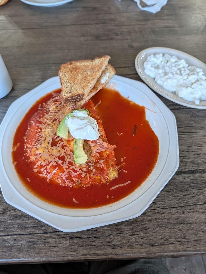 Gema's Cafe