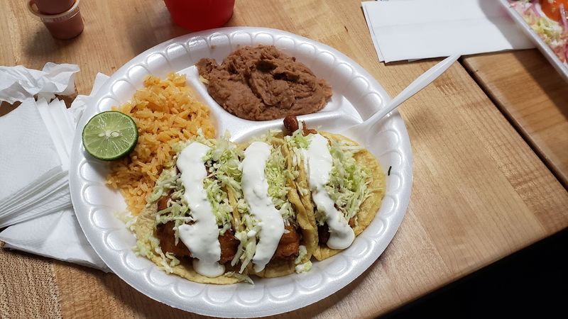 Fish And Shrimp Tacos That Keep It Balanced