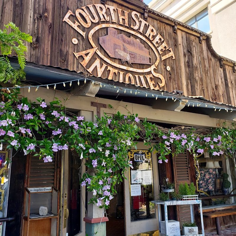 4th Street Antiques & Boutiques, Temecula