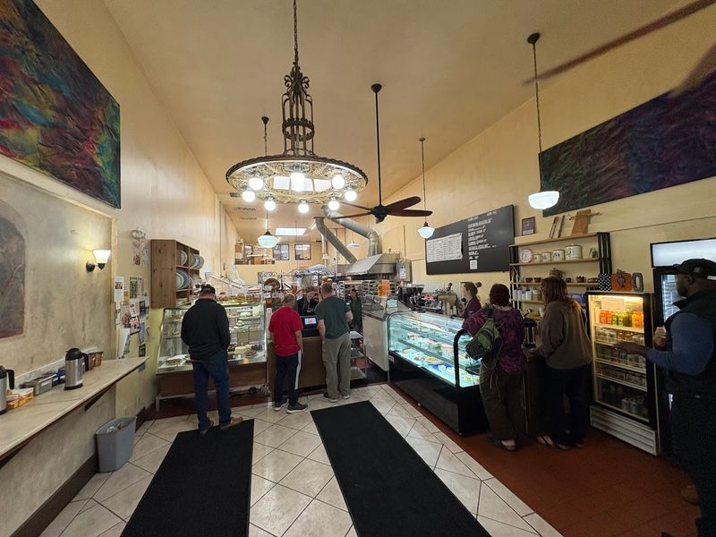 Downtown Bakery & Creamery