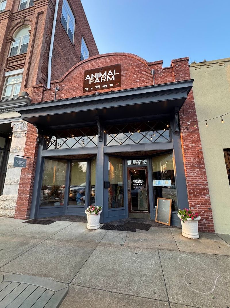 The Setting Can Make A Meal Feel Like Part Of The Trip