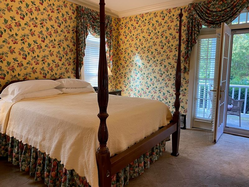 Old-School Comfort Done Right
