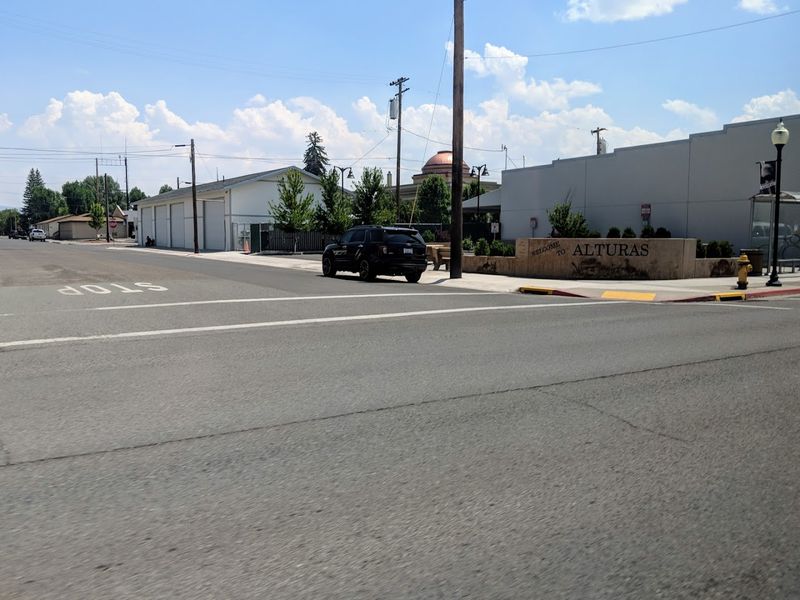 Home Prices That Defy California Norms