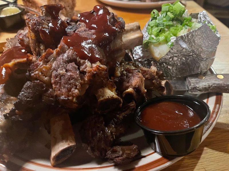 The Prime Rib That Makes People Drive Up A Mountain
