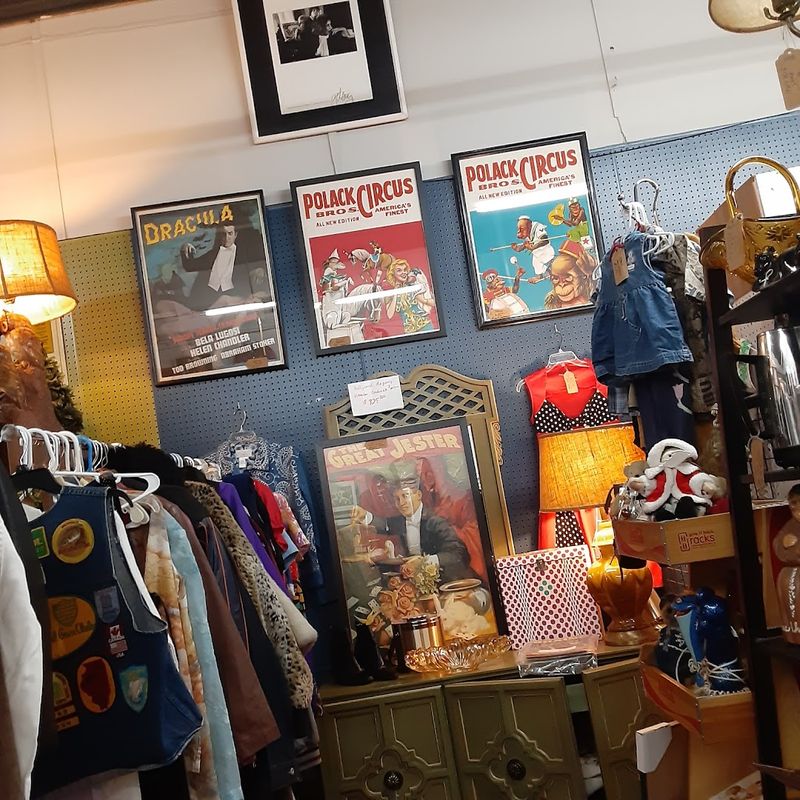 Vintage Fashion That Deserves A Second Look