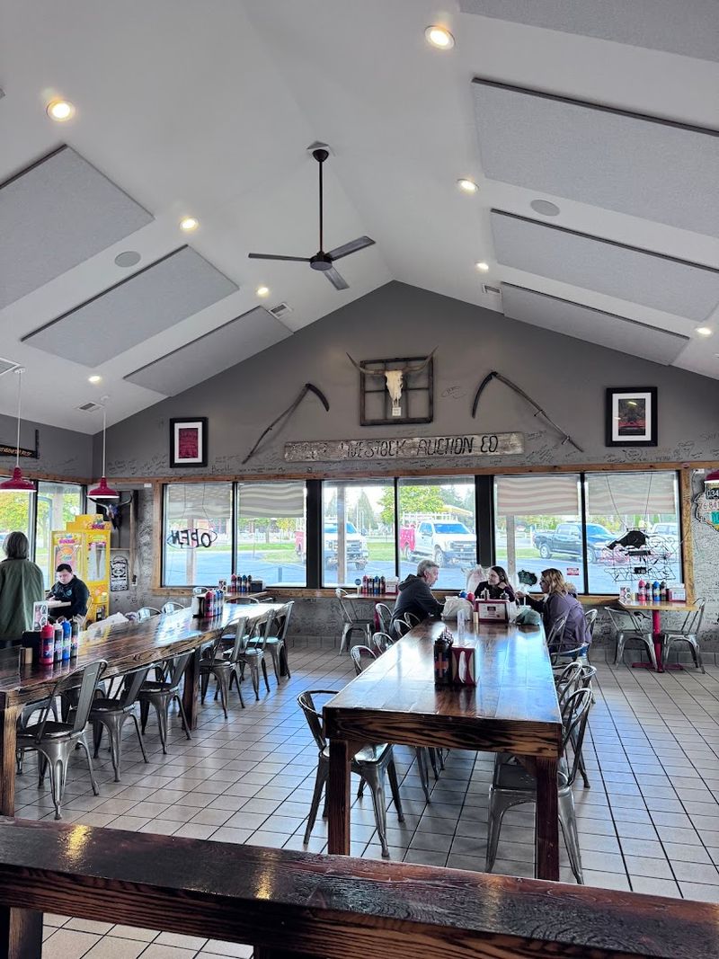 Counter-Service Style That Actually Works