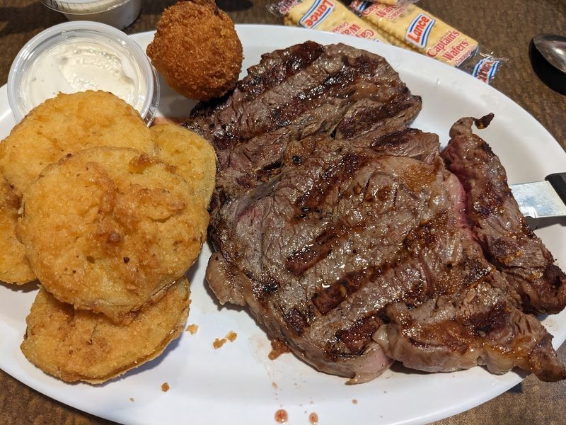 Exceptional Hand-Cut Steaks Worth Every Bite