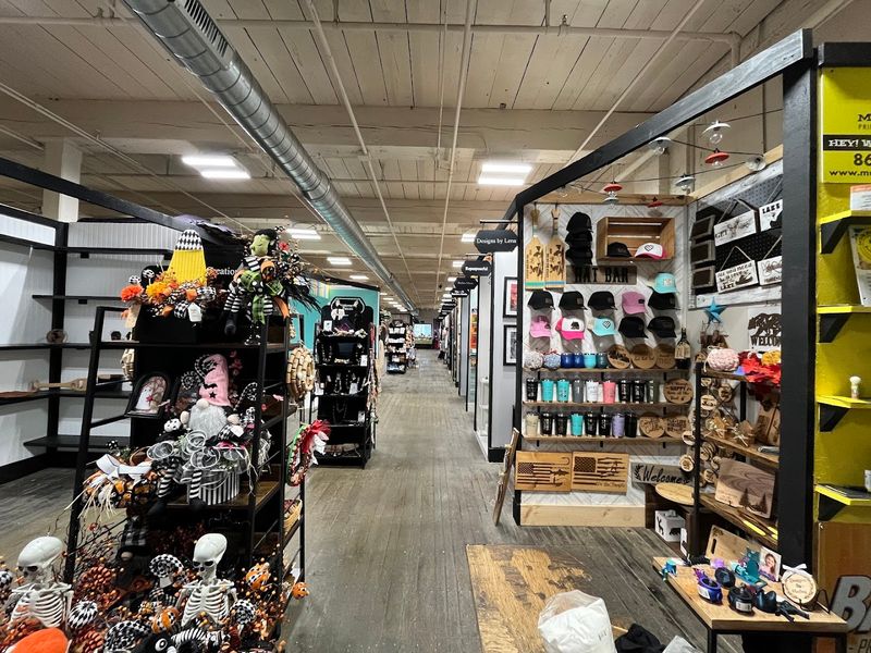 How To Navigate To Market Street Creatives (Avoid Meadow!)